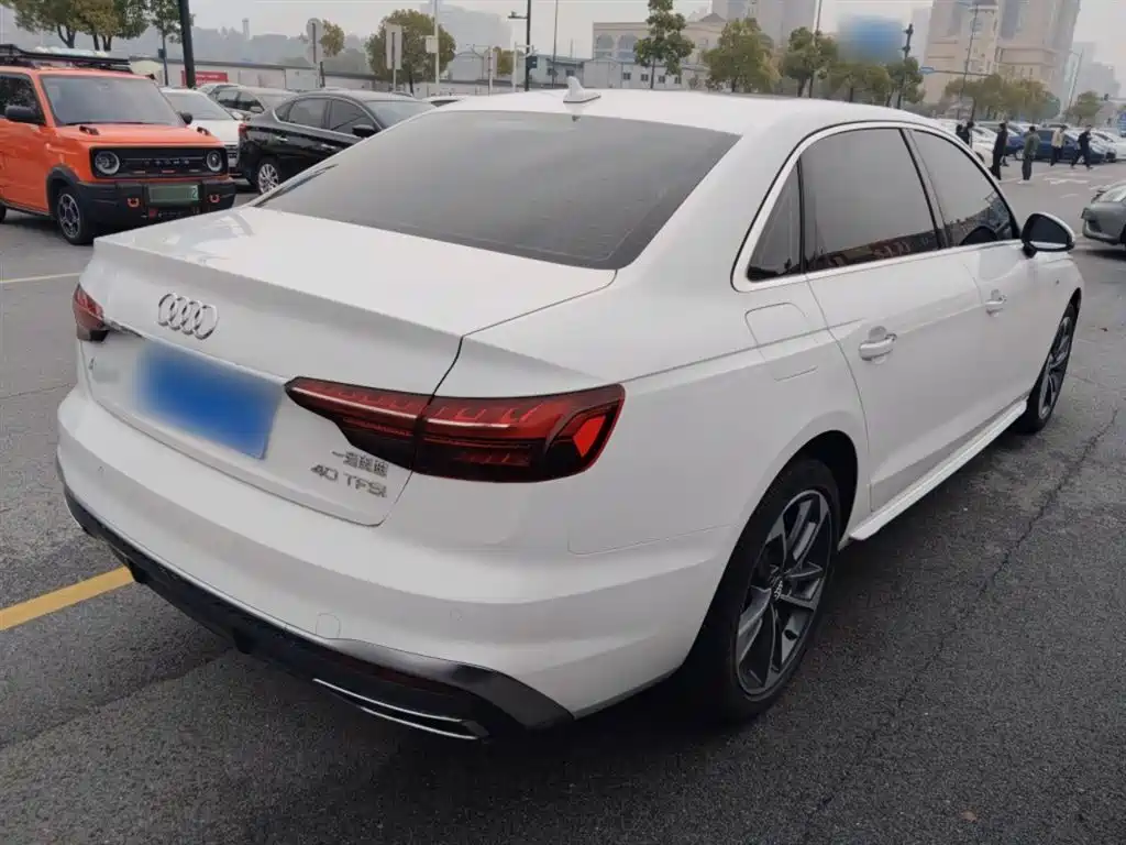 Audi A4L 2020 40 TFSI Fashion Dynamic Edition фото 7