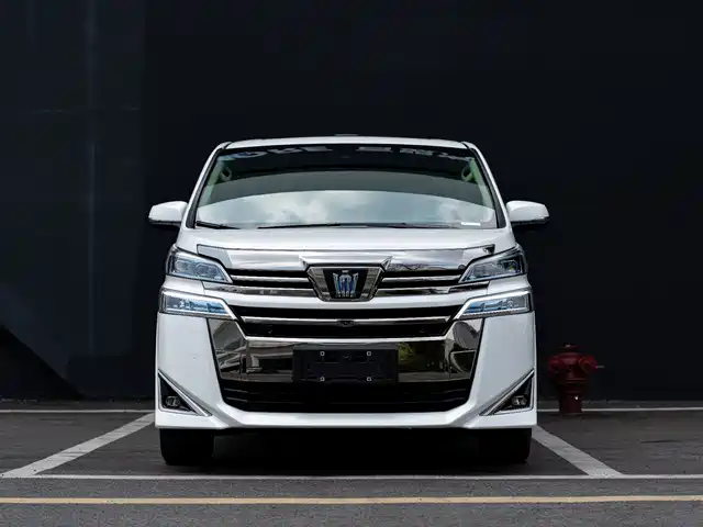 Toyota Vellfire Toyota Crown, гибрид, 2.5L, HV Премиум