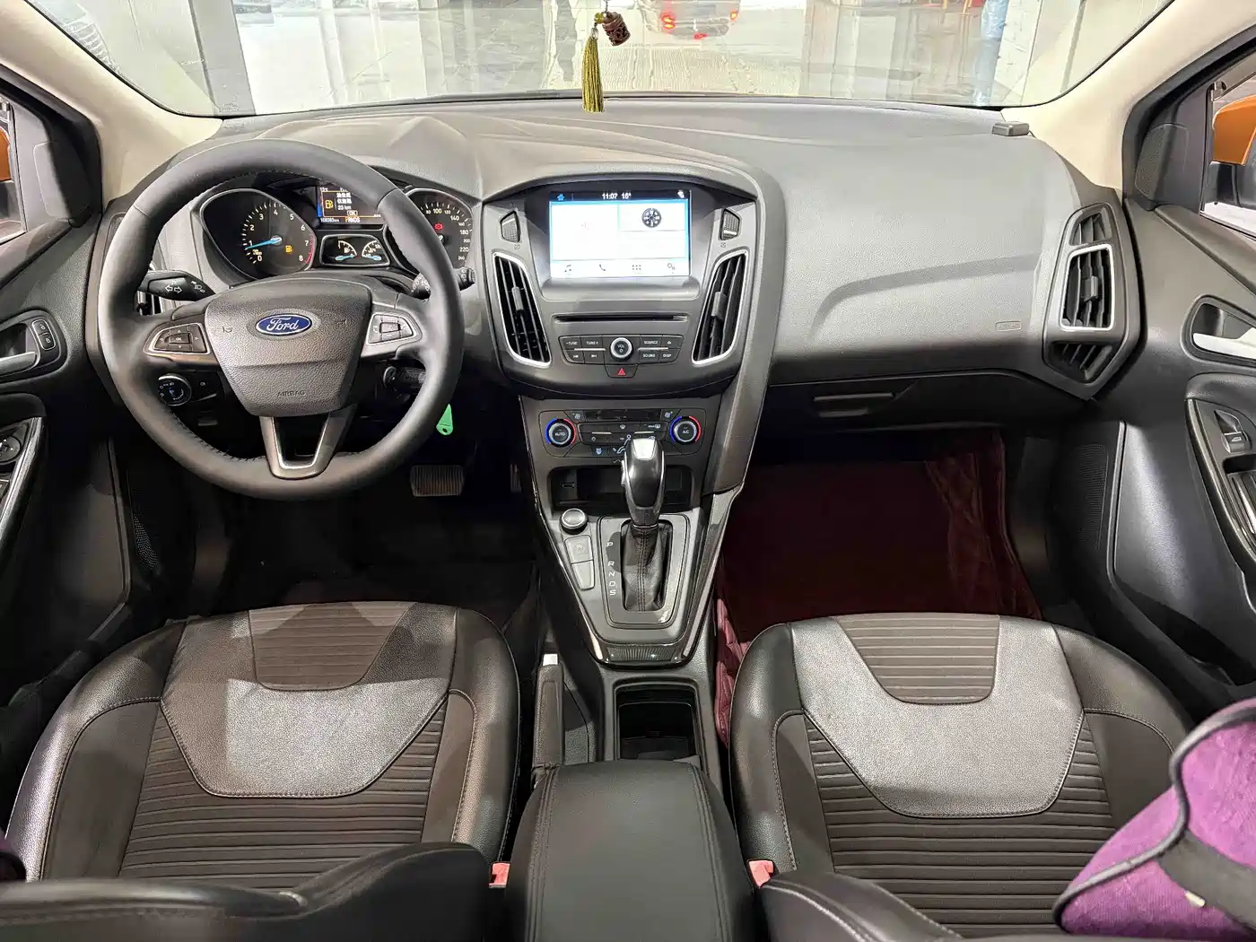 Фото 20 - Ford Focus