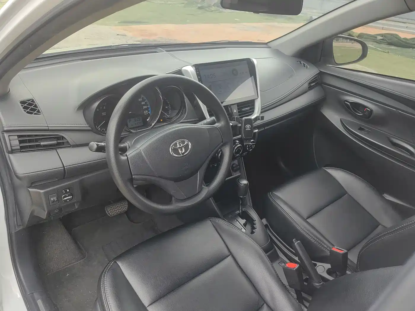 Toyota YARiS L Zhi Xiang 2019 1.5E CVT Charming China VI фото 2