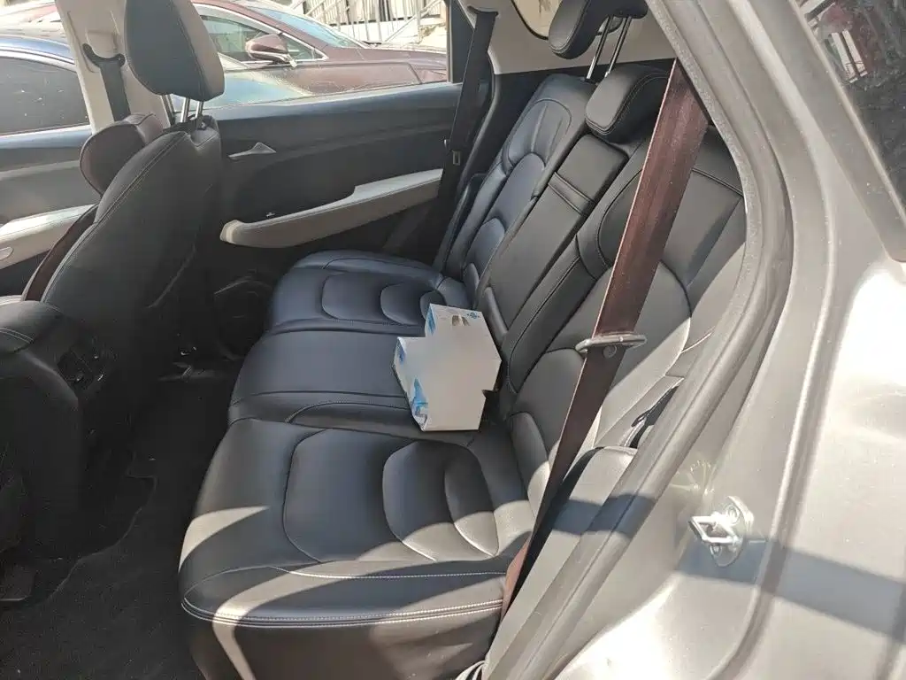 Baojun 530 2018 2018 1.8L Auto Luxury (China V)