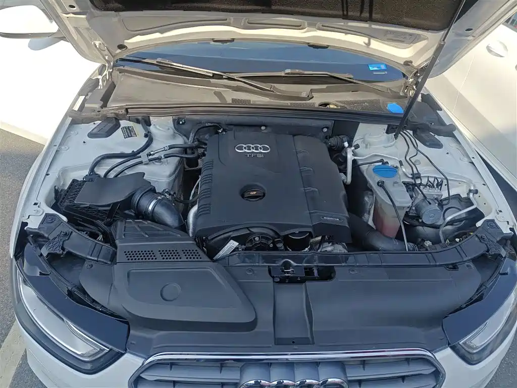 Audi A4L 2016 30 TFSI Automatic Comfort фото 20