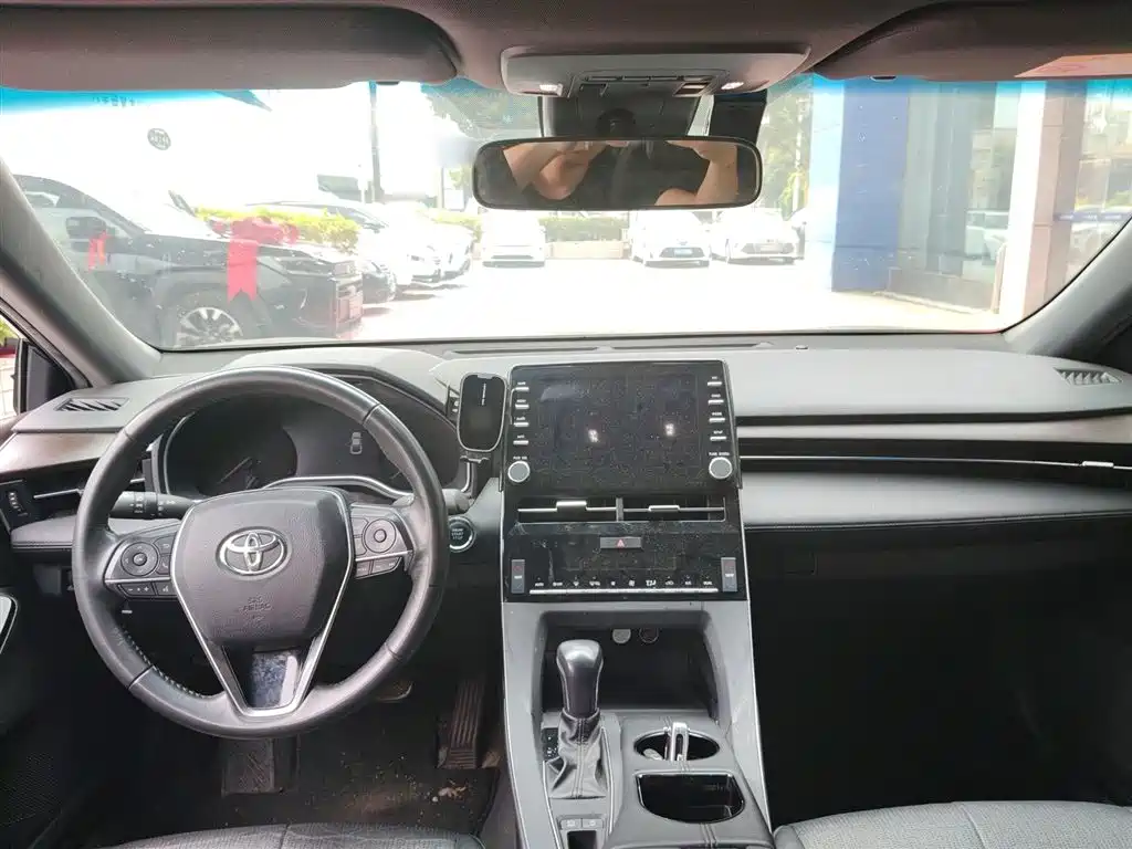 Toyota Avalon 2019 2.0L Luxury Edition (China VI) фото 16