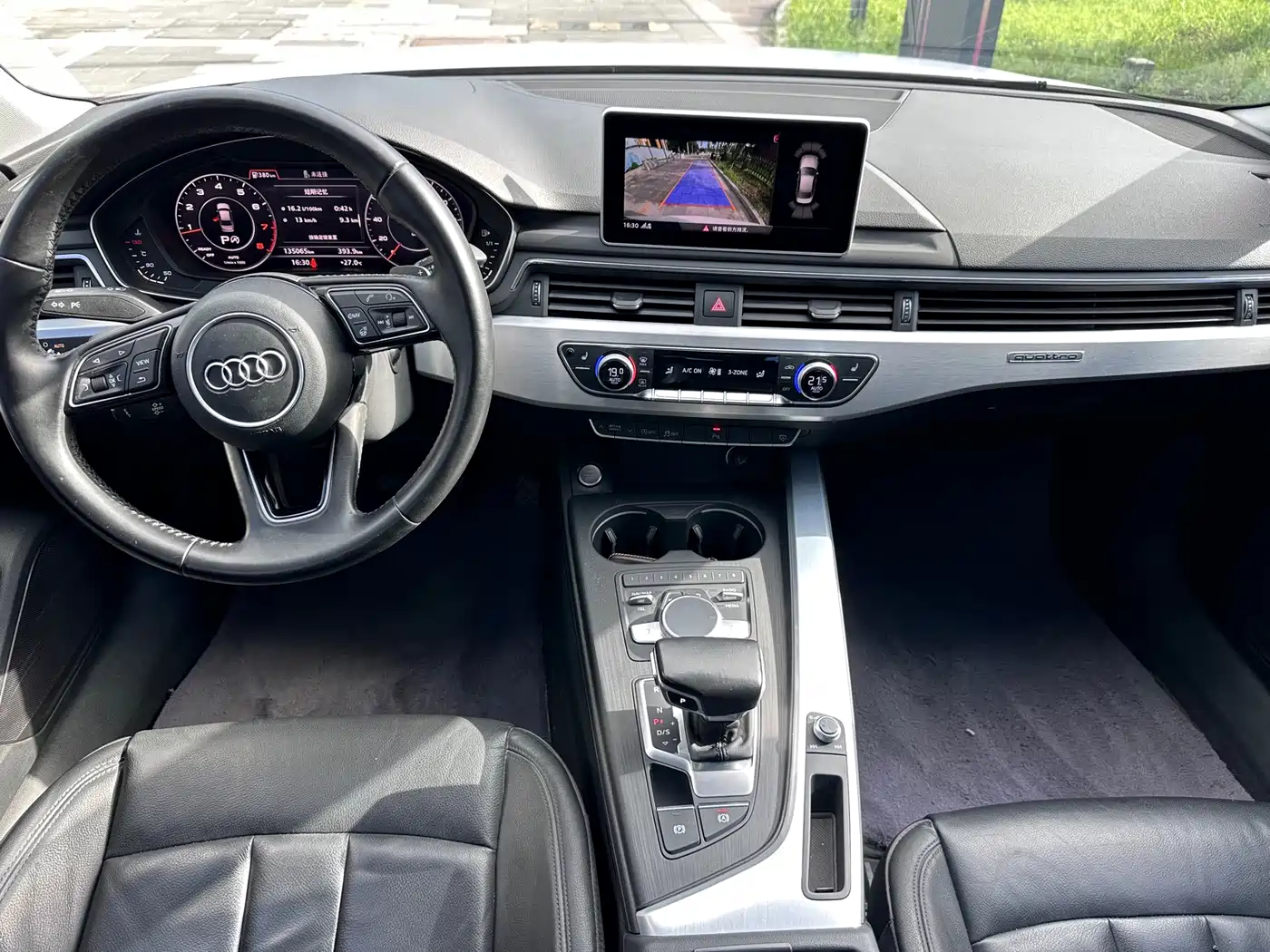 Фото 7 - Audi A4L