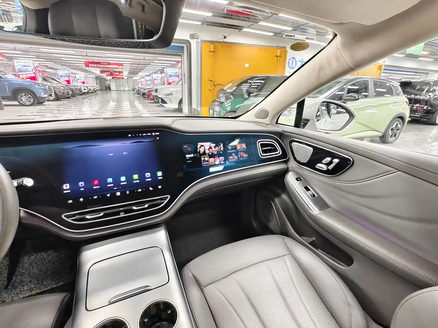 RISING AUTO FEIFAN F7