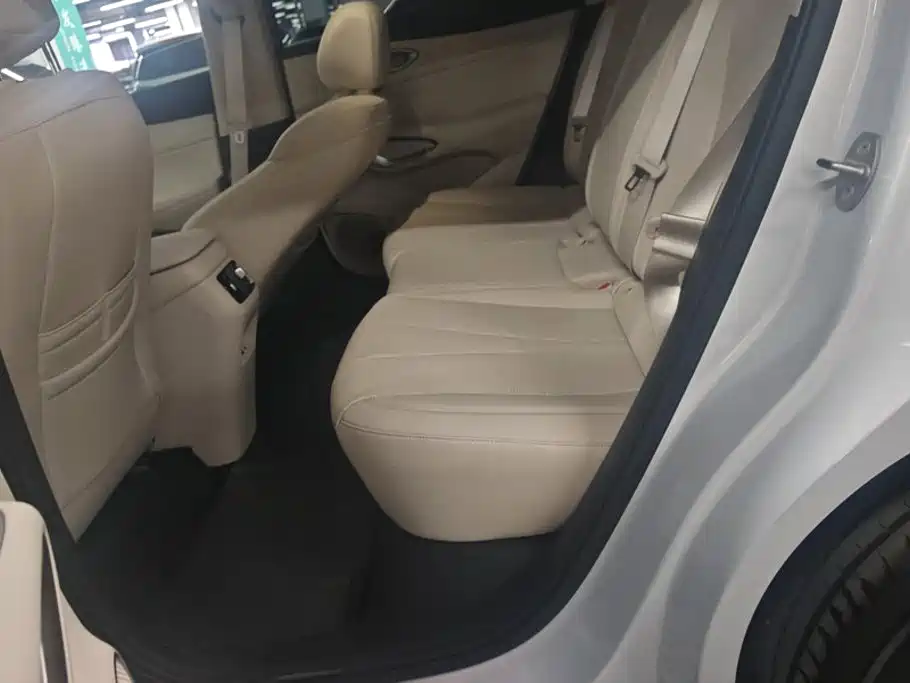 BYD Seal 05 DM-i 2026