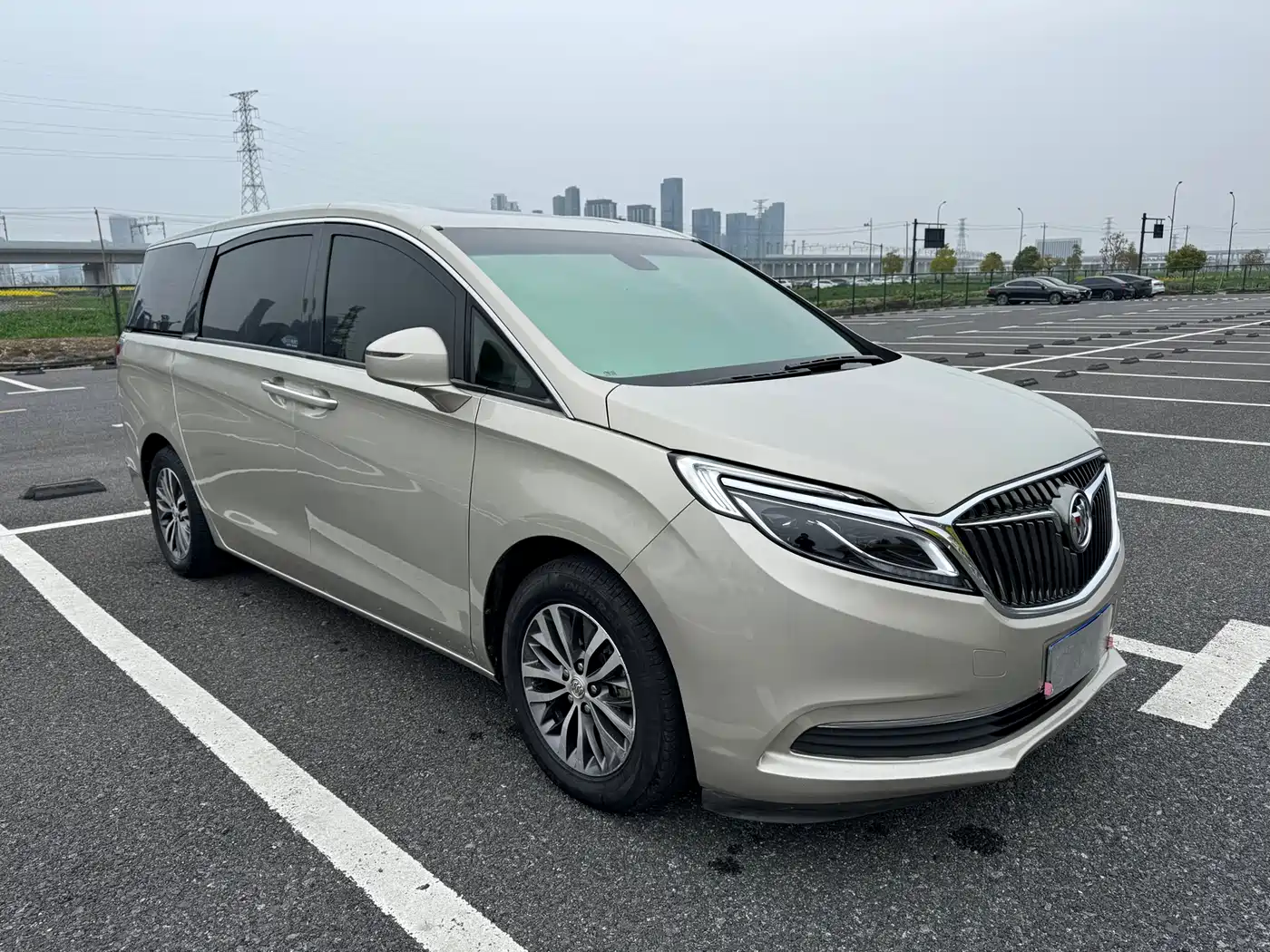 Buick GL8 2018 ES 28T Luxury Type China VI фото 3