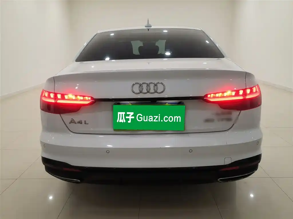 Audi A4L 2023 40 TFSI Luxury Sport фото 4