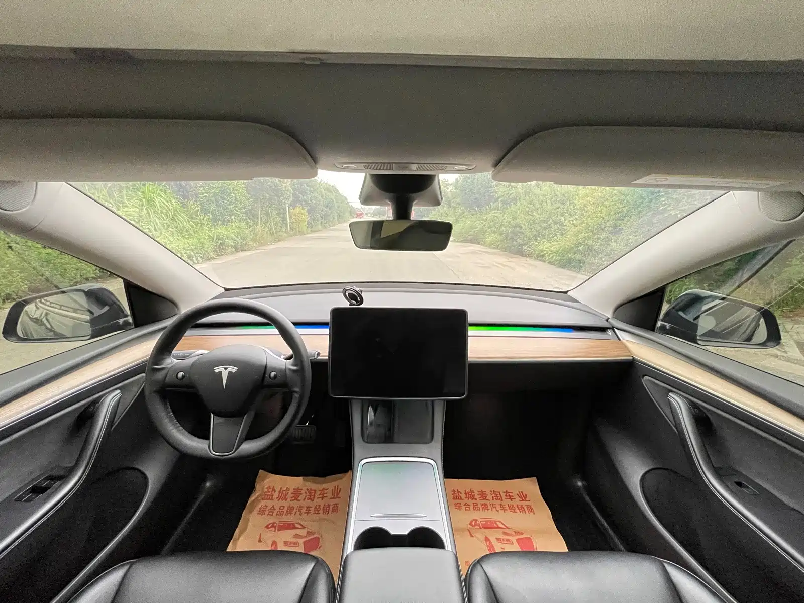Фото 12 - Tesla Model Y