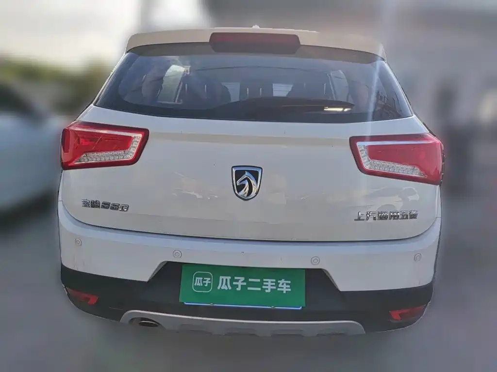 Baojun 560 2017 2016 1.8L iAMT Luxury