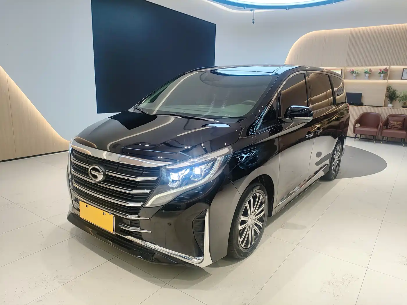 GAC Trumpchi Trumpchi M8 2021 Leading Show Series 390T Prestige Edition