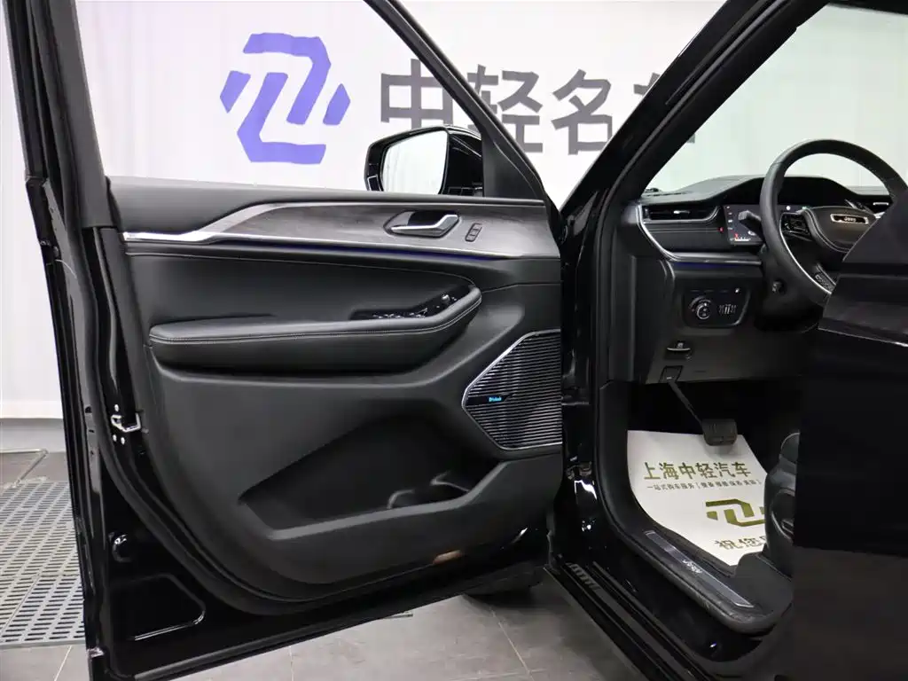 JEEP GRAND CHEROKEE 4XE