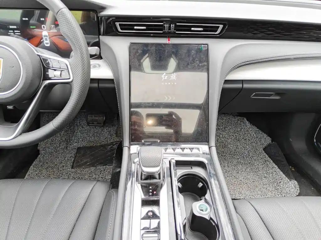 Hongqi H5 PHEV 2026 2025 170 Super Hybrid Edition