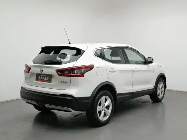 Nissan Qashqai 2021 2.0L CVT Smart Version — фото 2