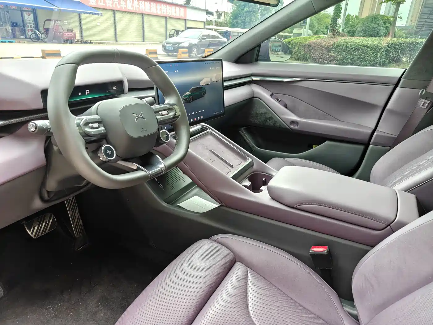 XPeng P7 2025 2025 820km Extended Range Edition