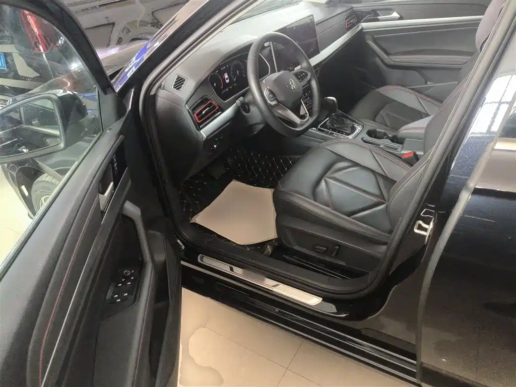 Volkswagen Lavida 2023 300TSI DSG Starlight Eternal Comfort Edition фото 16