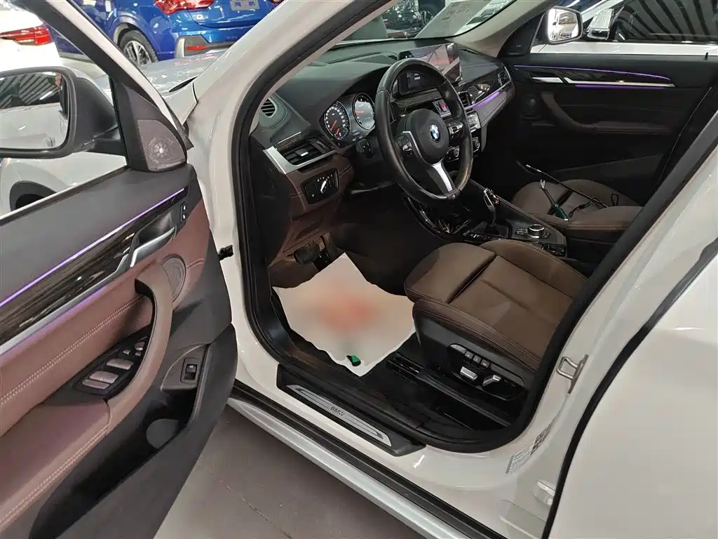 BMW X1 2022 Facelift xDrive25Li Premium Edition фото 16
