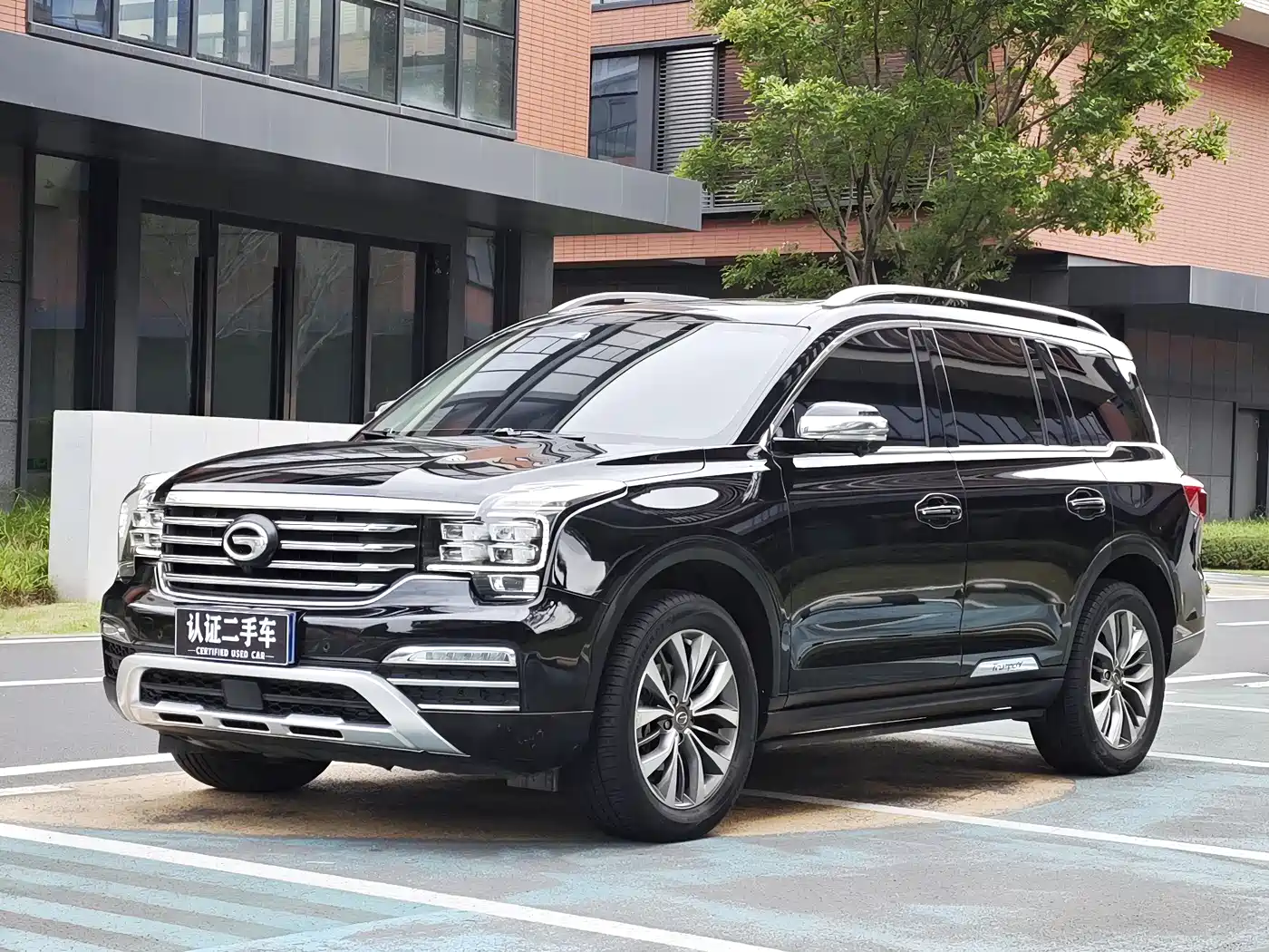 GAC Trumpchi Trumpchi GS8 2017 320T 2WD Luxury Smart Connect (7-seater)