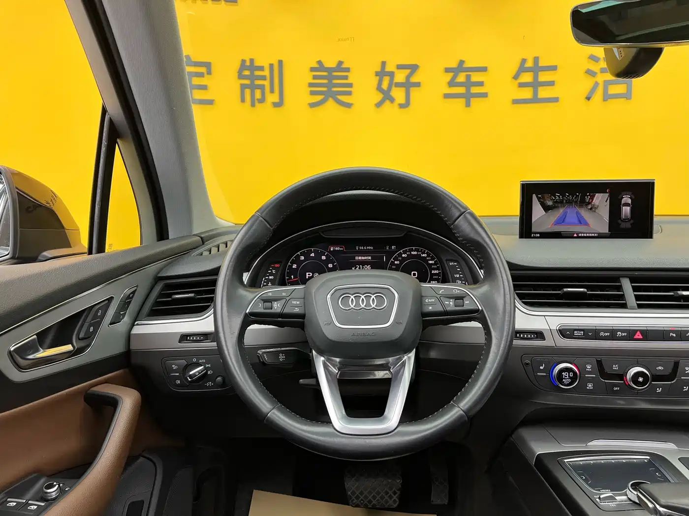 Audi Q7 2019 45 TFSI Comfort фото 10