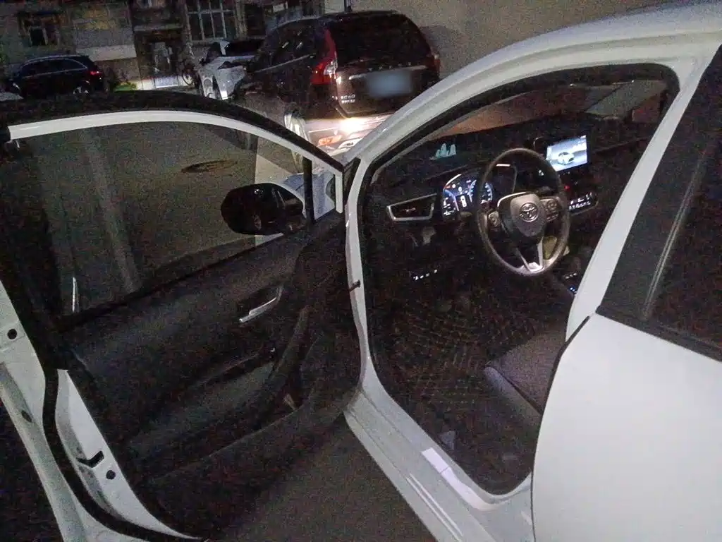 Toyota Levin 2024 2023 Smart Hybrid 1.8L Luxury