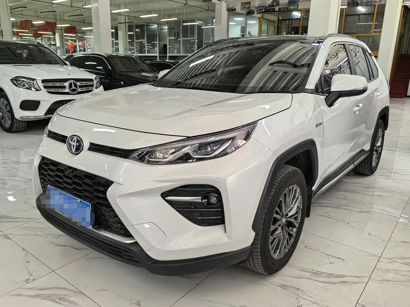 Toyota Wildlander 2024 2.0L CVT 4WD Luxury PLUS Edition