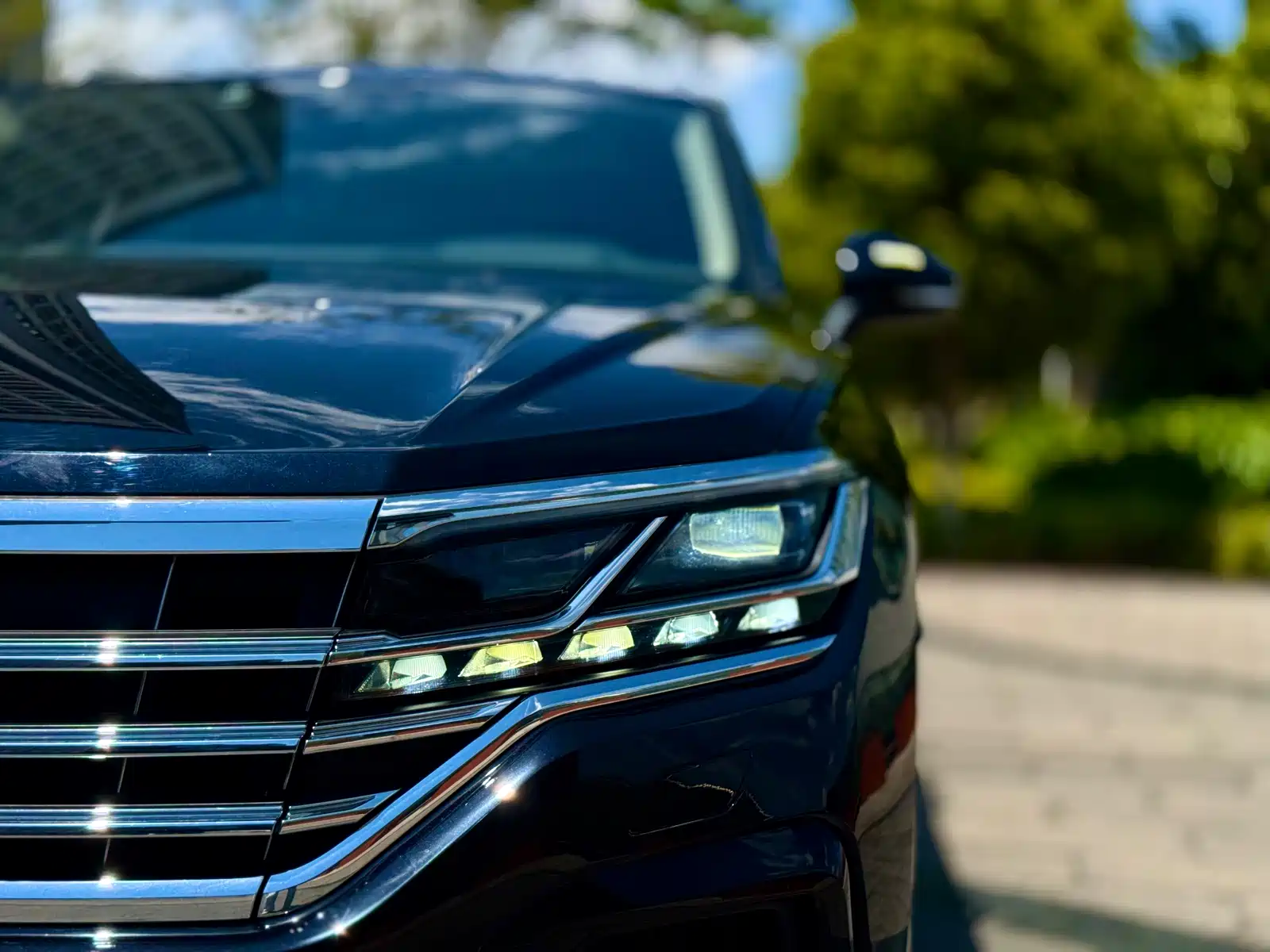 Фото 4 - Volkswagen Touareg