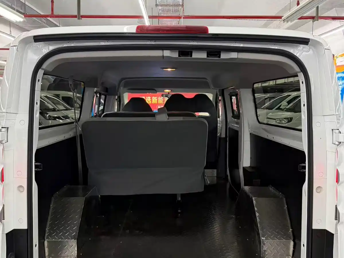 SAIC Maxus Dana V1L 2026 2025 Model Low Roof Multi-purpose Version 50kWh