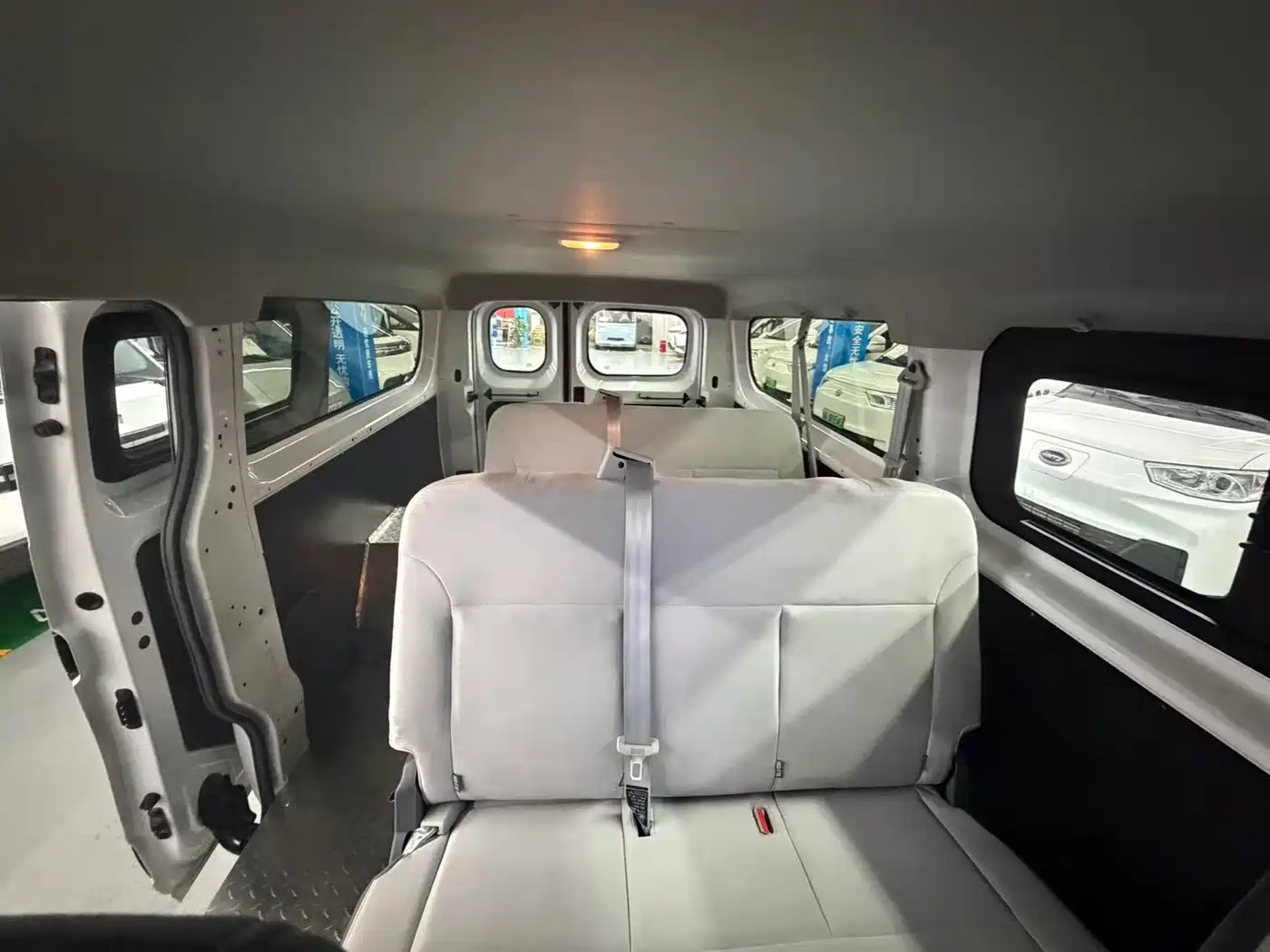 SAIC Maxus Dana V1L 2026 2025 Model Low Roof Multi-purpose Version 50kWh