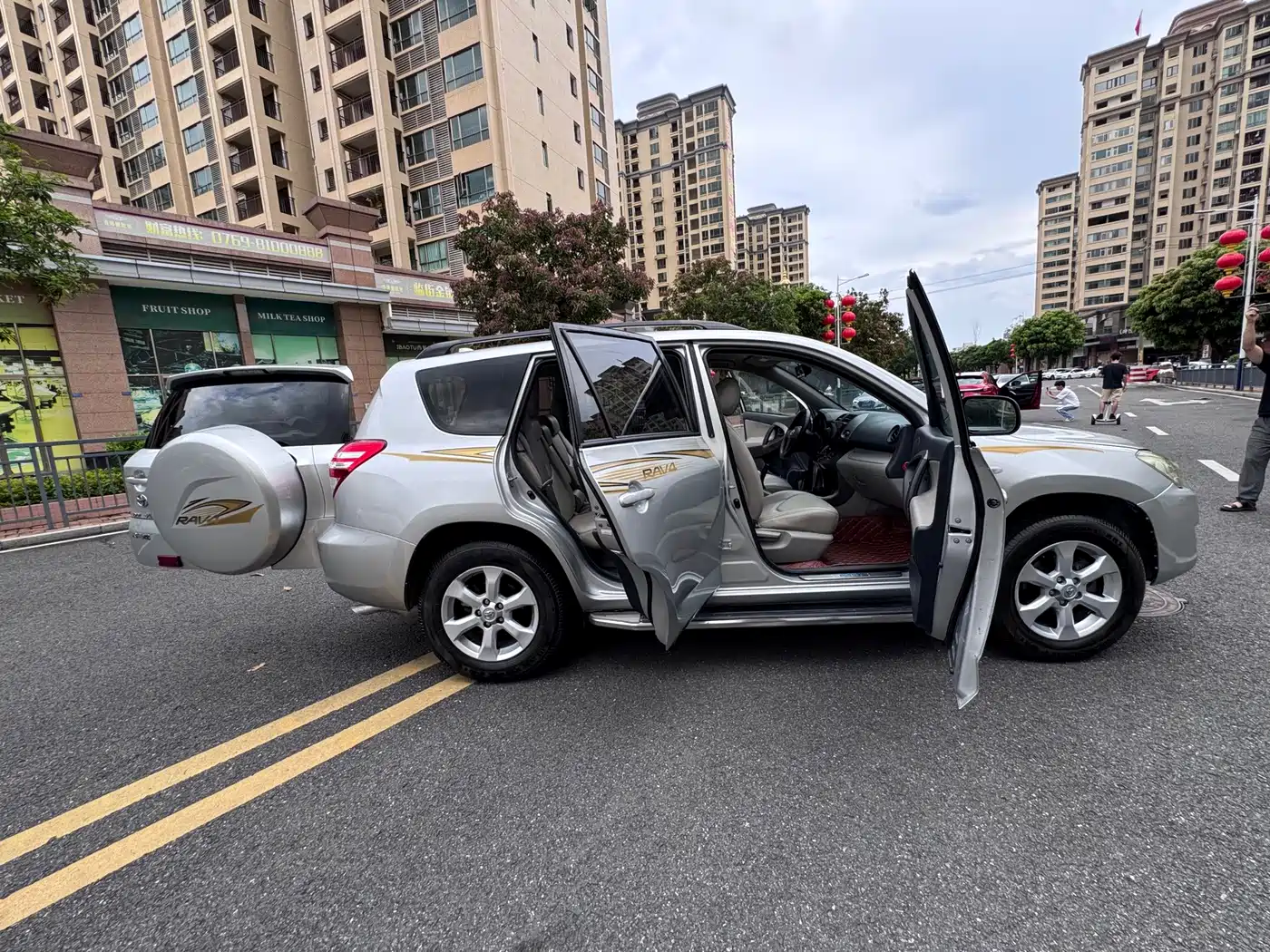 Toyota RAV4 (Import) 2011 2011 Base Model