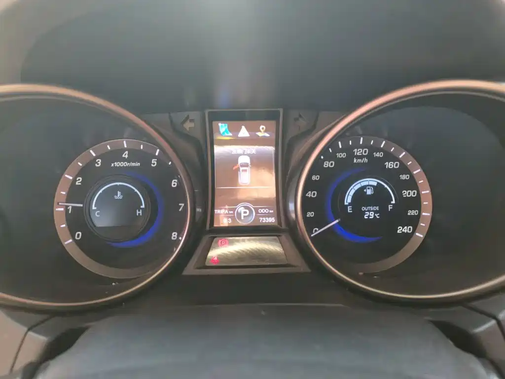 Changan CS75 2014 2014 1.8T Automatic Elite (China IV)