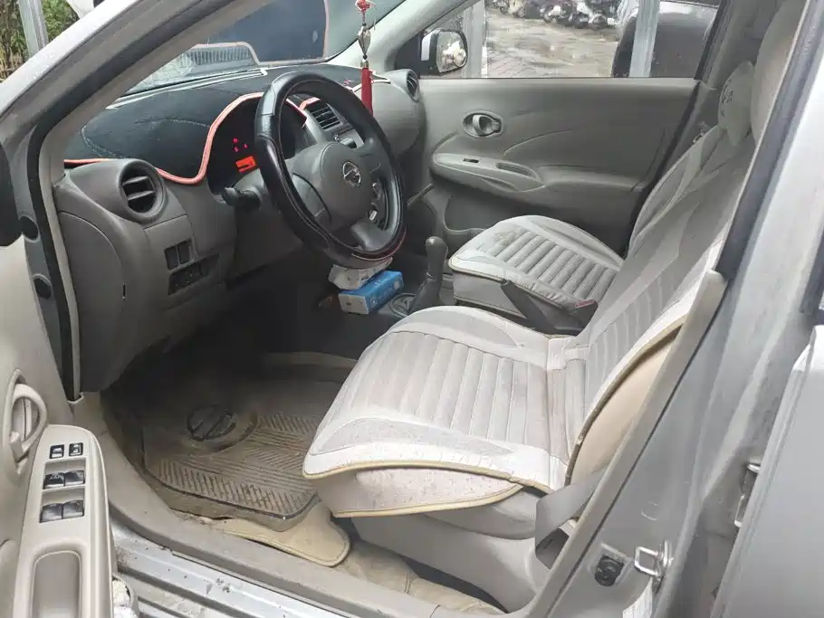 Nissan Sunny 2012 2011 1.5XE Manual Comfort Edition