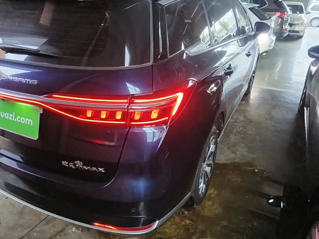 BYD Song MAX 2021 2021 Upgrade 1.5T Automatic Luxury Edition 7-Seater