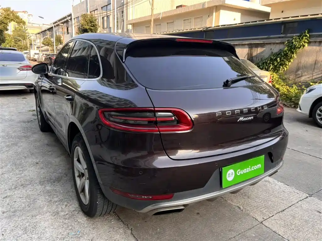 Porsche Macan 2017 Macan 2.0T фото 14