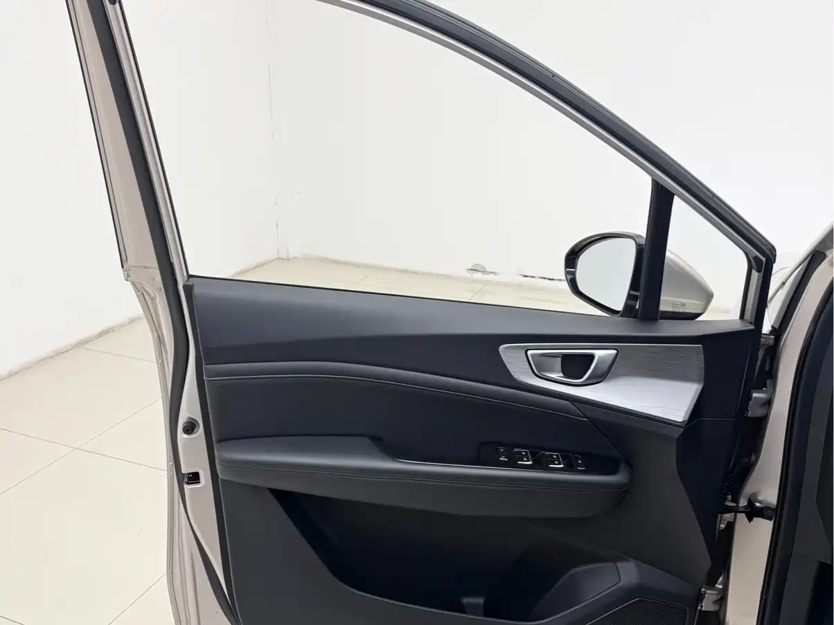 Wuling Motors Wuling Jiachen 2022 2022 1.5T CVT Exclusive Flagship Model