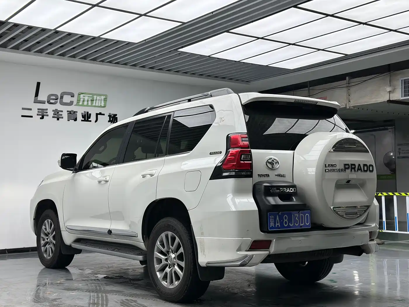 Toyota Prado 2018 3.5L Automatic TX-L NAVI Rear-mounted Spare Tire фото 14