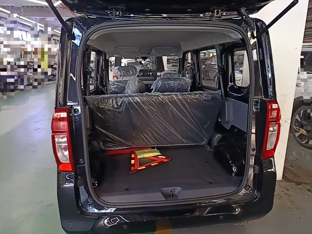 Wuling Motors Wuling Zhiguang NEV 2026 2025 Standard Version