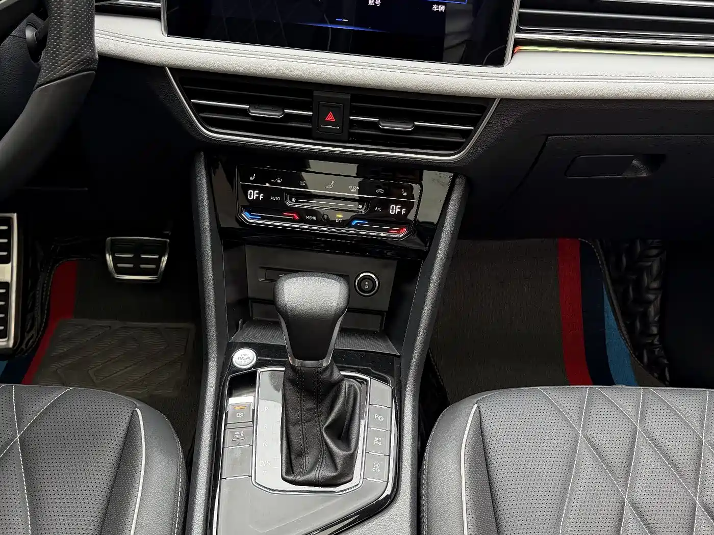 Volkswagen Tiguan L 2022 330TSI Auto 2WD R-Line Premium Edition фото 7