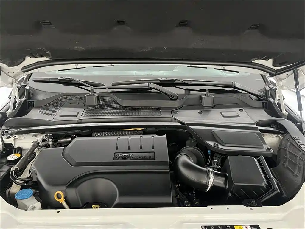 Land Rover Discovery Sport 2018 240PS SE Edition фото 8