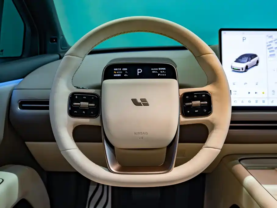 Li Auto i6 2025 2025 2WD Base Model