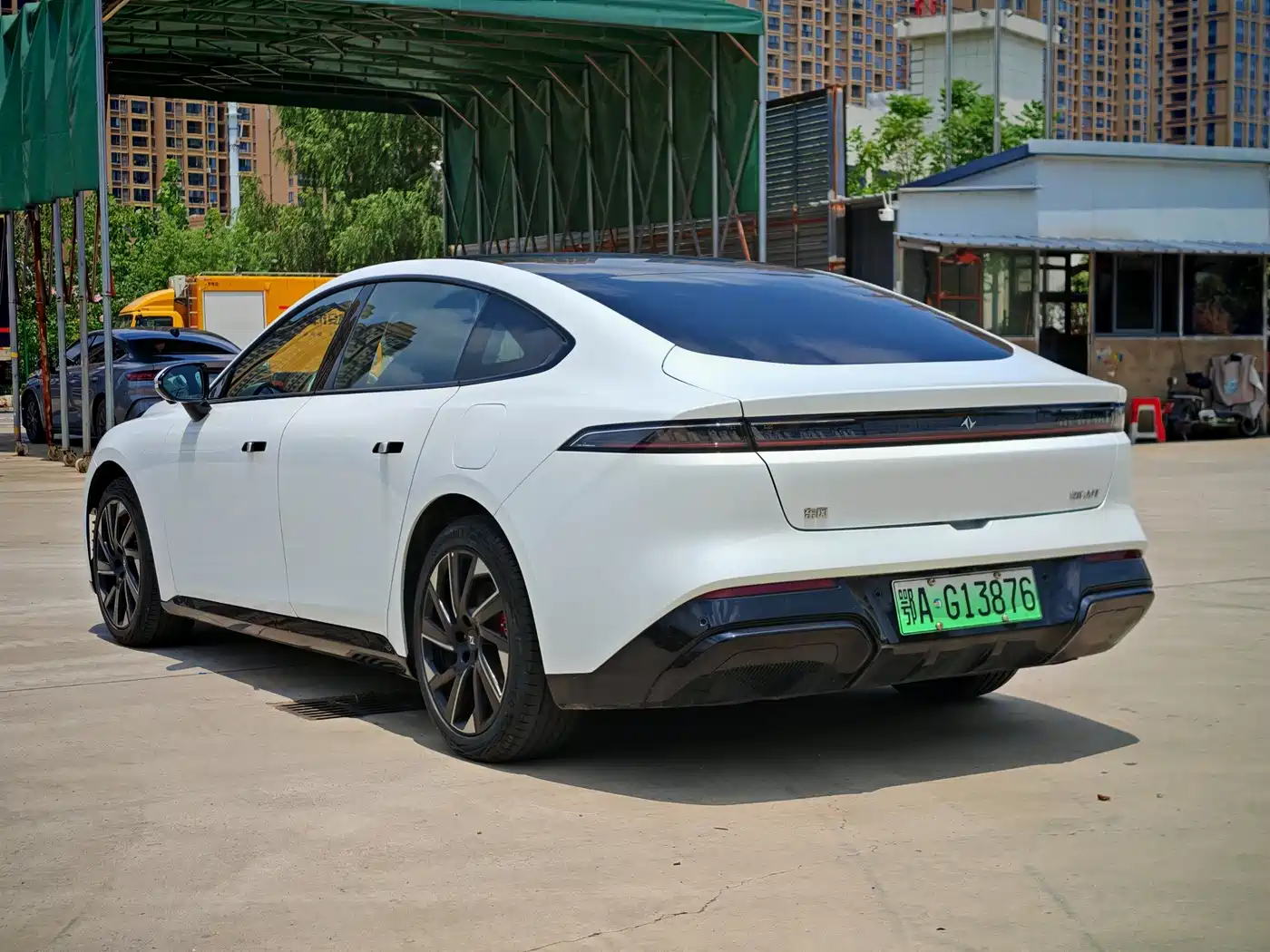 Dongfeng Yipai eπ007 2025 2024 Model 200Pro Range Extender Version