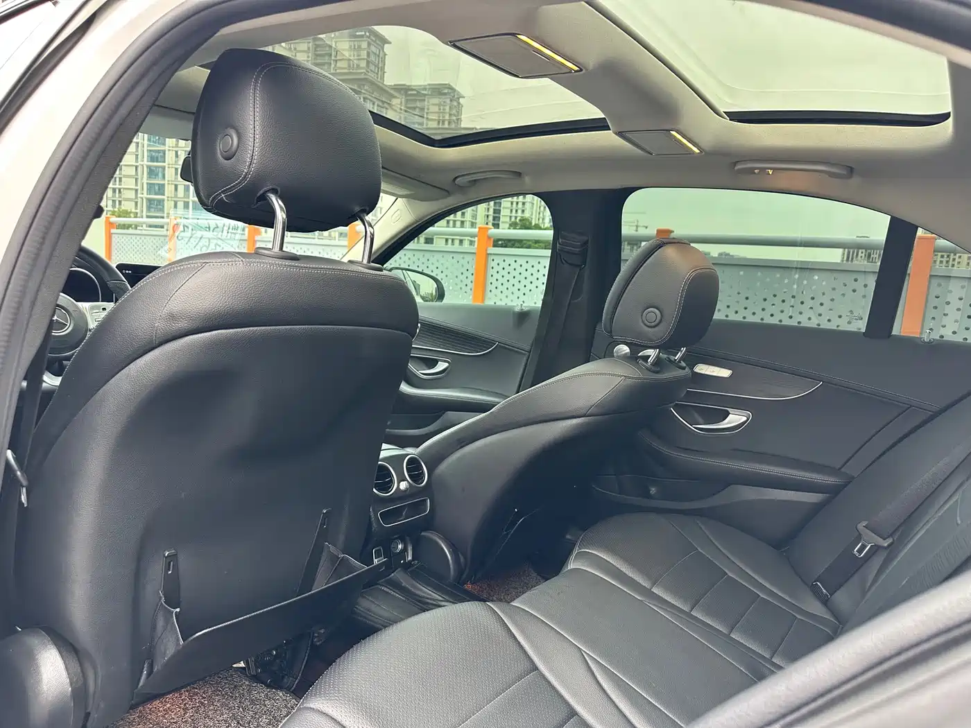 MERCEDES-BENZ C CLASS