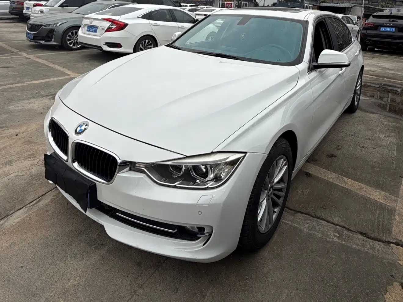BMW 3 Series 2013 320Li Fashion Model