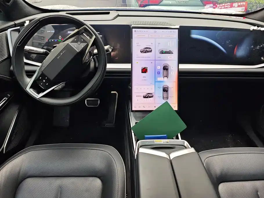 HiPhi Y 2023 2023 560km Pioneer Edition
