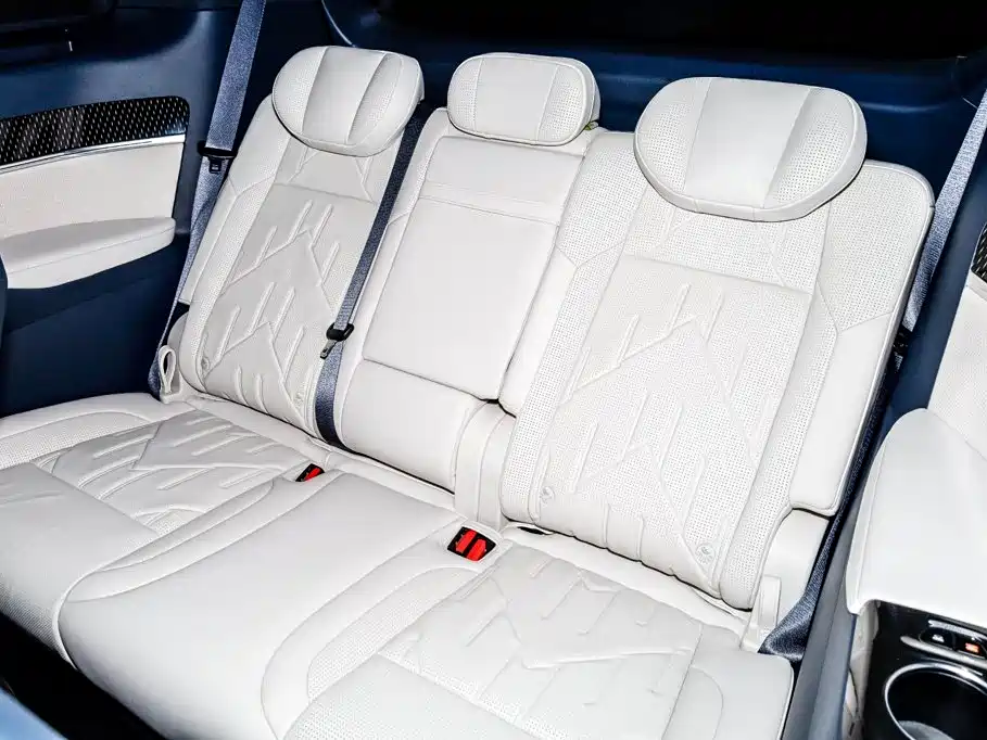 ZEEKR 009 2025 2024 7-Seat Aisle AWD Version 108kWh