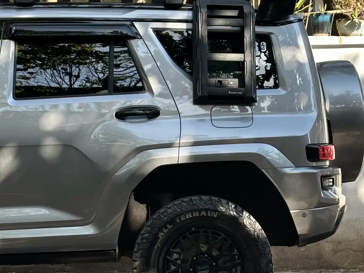 TANK TANK 700 NEW ENERGY