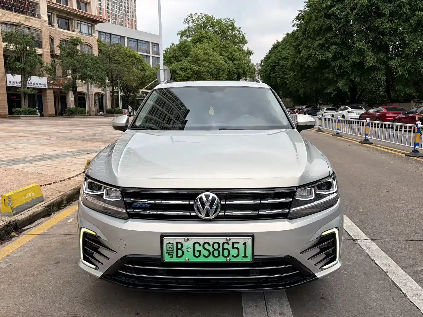 VOLKSWAGEN TIGUAN L NEW ENERGY