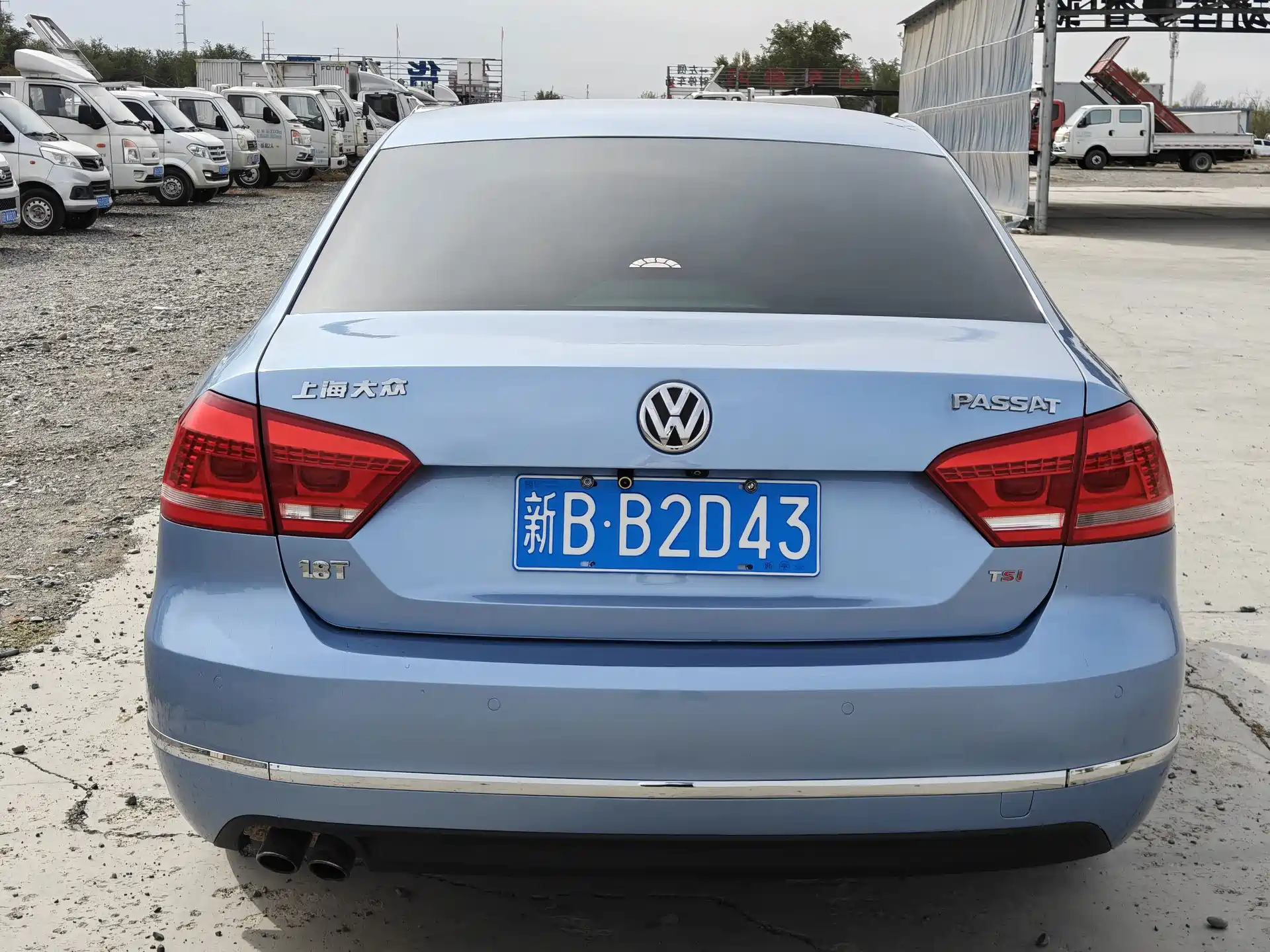 صورة 5 - Volkswagen Passat