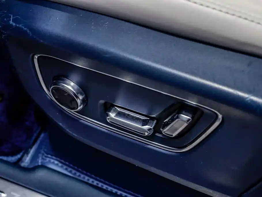 ZEEKR 009 2025 2024 7-Seat Aisle AWD Version 108kWh