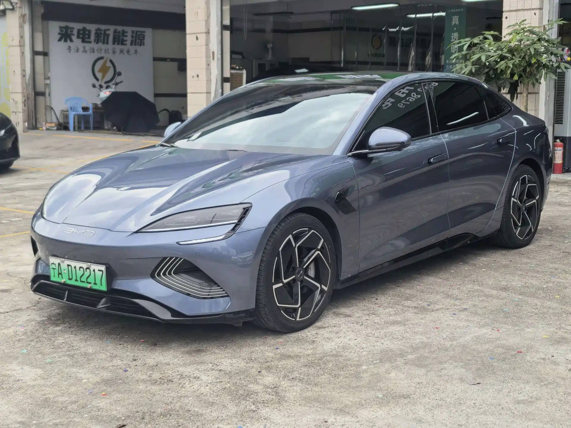 Photo 1 - BYD Seal