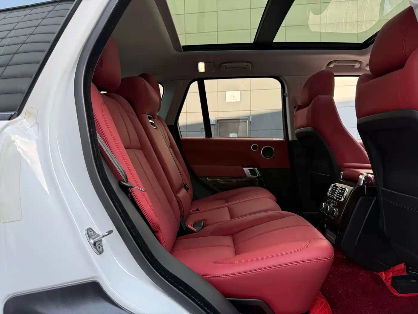 Land Rover Range Rover 2015 3.0 TDV6 Vogue фото 14